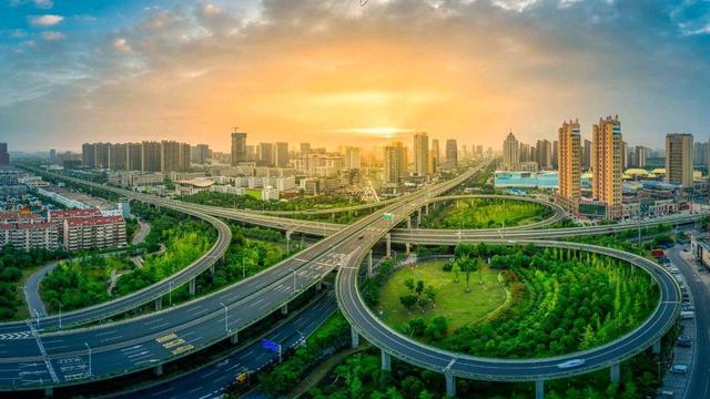 精细化、智能化管控治理！深城交助力南通市交通健康指数蝉联全国第一